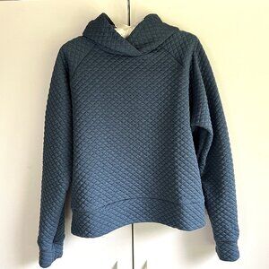 New Balance Blue Heat Loft Quilted Cropped Hoodie Size Medium Like New!